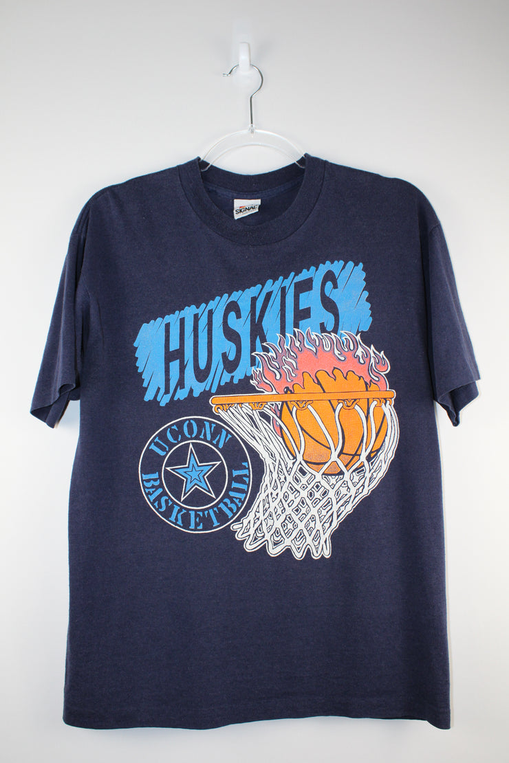 Uconn University Basketball Huskies Navy Blue T-Shirt (S)